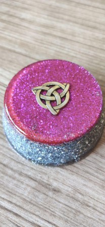 domo plano triqueta fucsia.